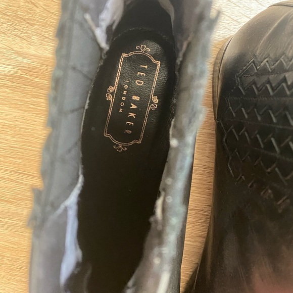 Ted Baker Women’s Leather Chelsea Boots - Picture 6 of 7